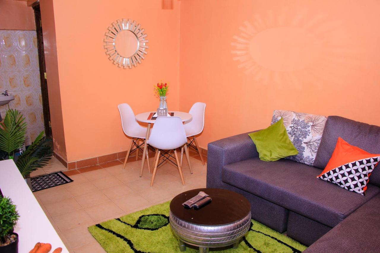 Cozy Homes 1 Bedroom House With Wi-Fi King Size Bed. Free Parking Naivasha Eksteriør billede